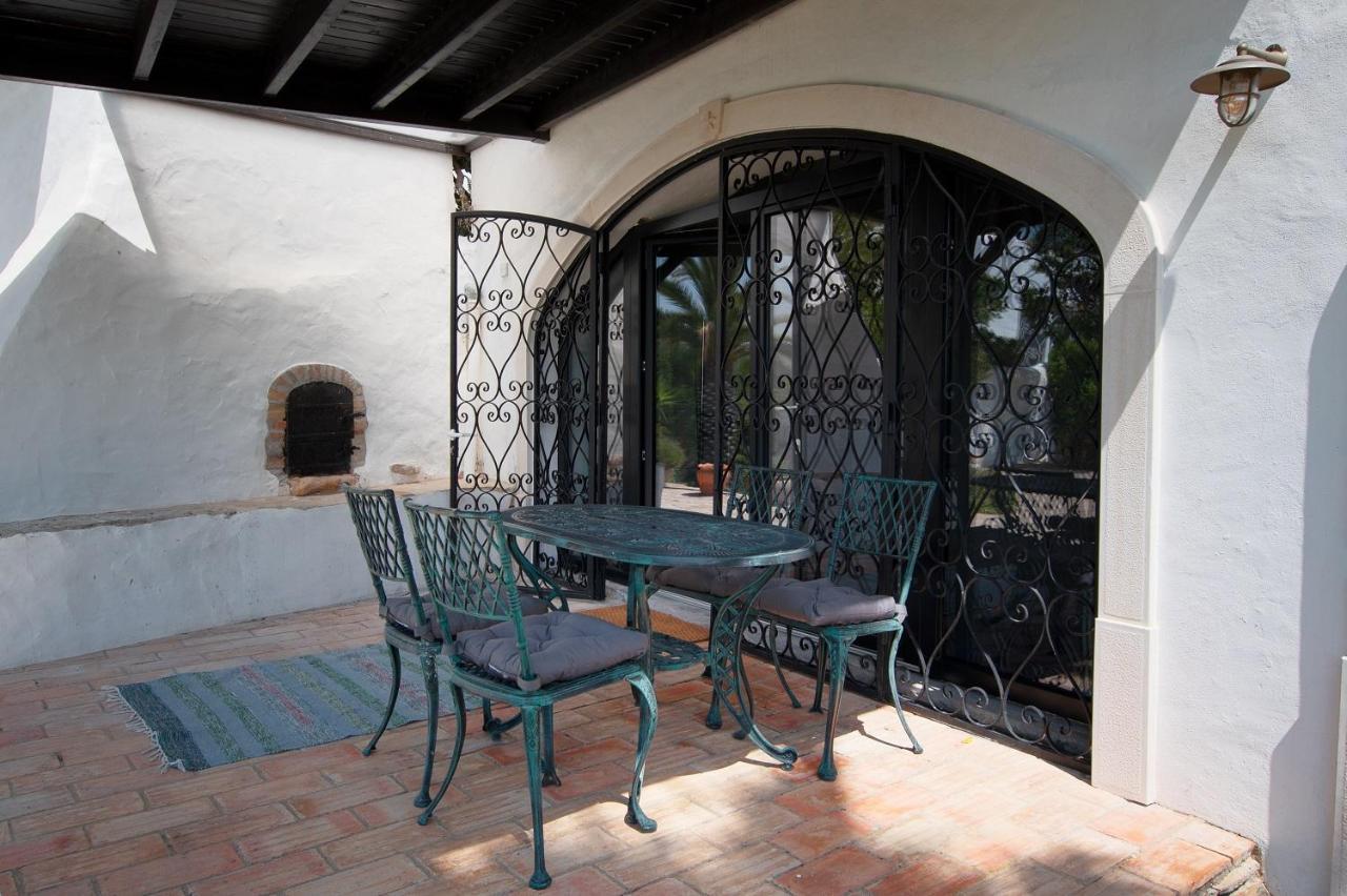 Suite Swimming Pool Quinta Da Eira 140 Years Old โลว์เล ภายนอก รูปภาพ